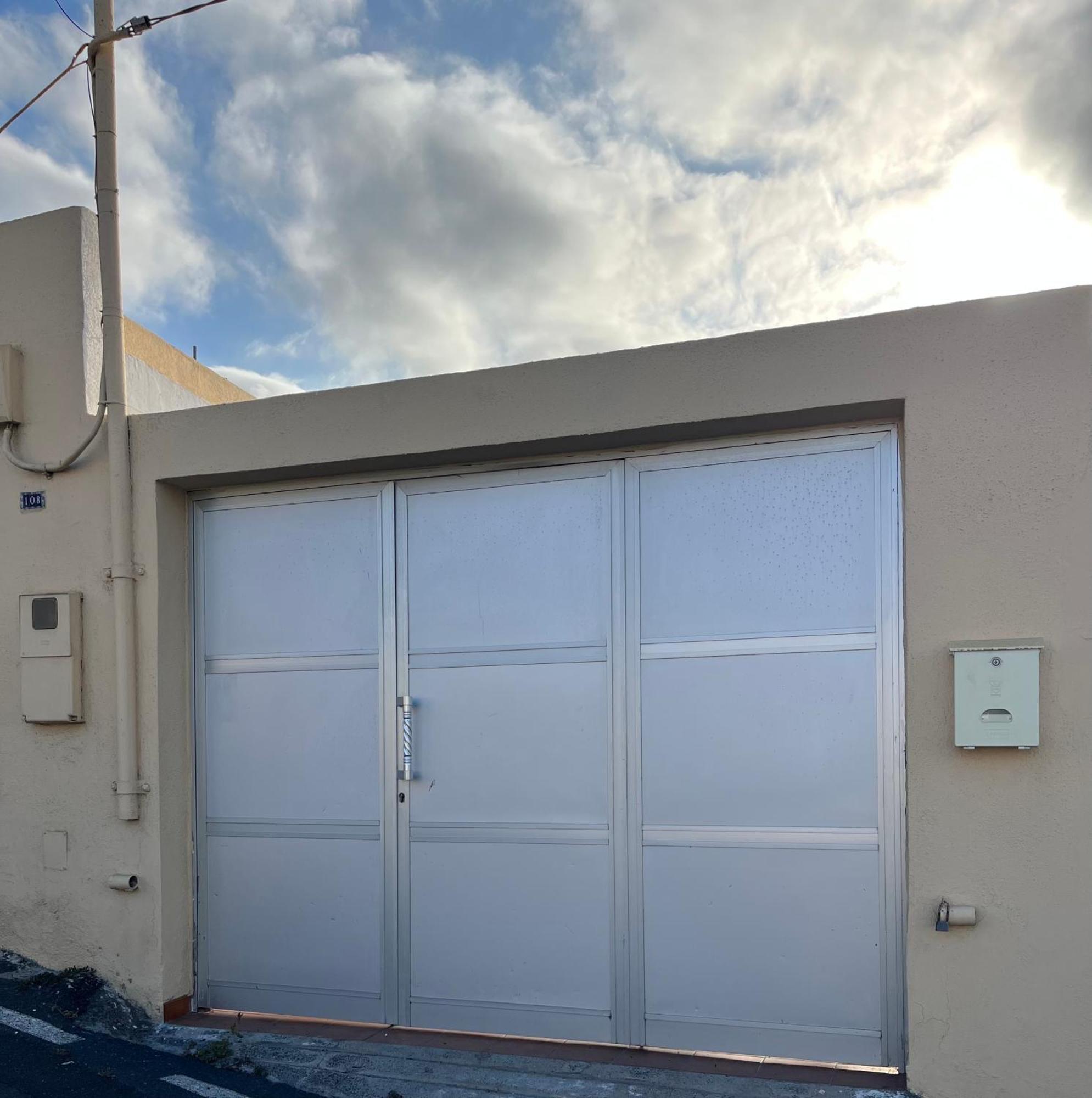 Whispering Tides Villa Candelaria Exterior photo